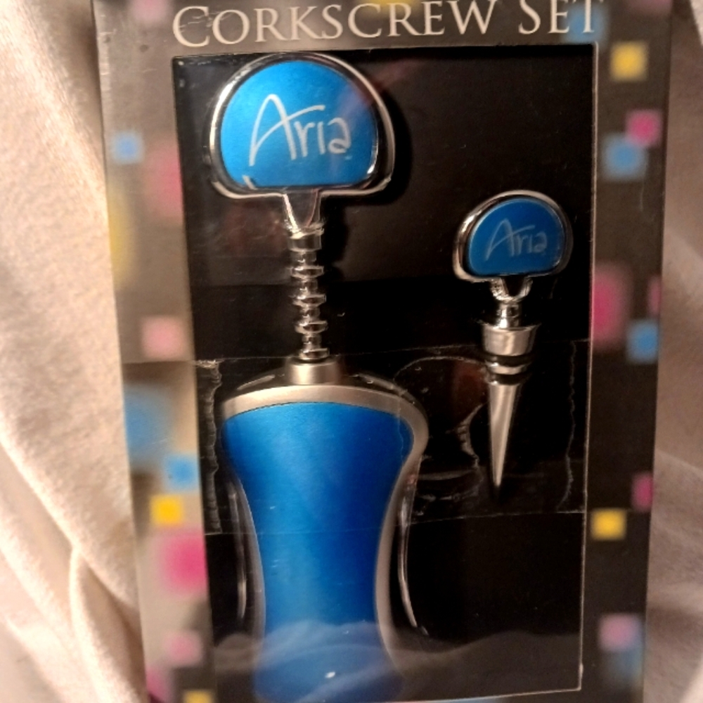 Aria Casino Corkscrew set Wine Stopper Rare blue